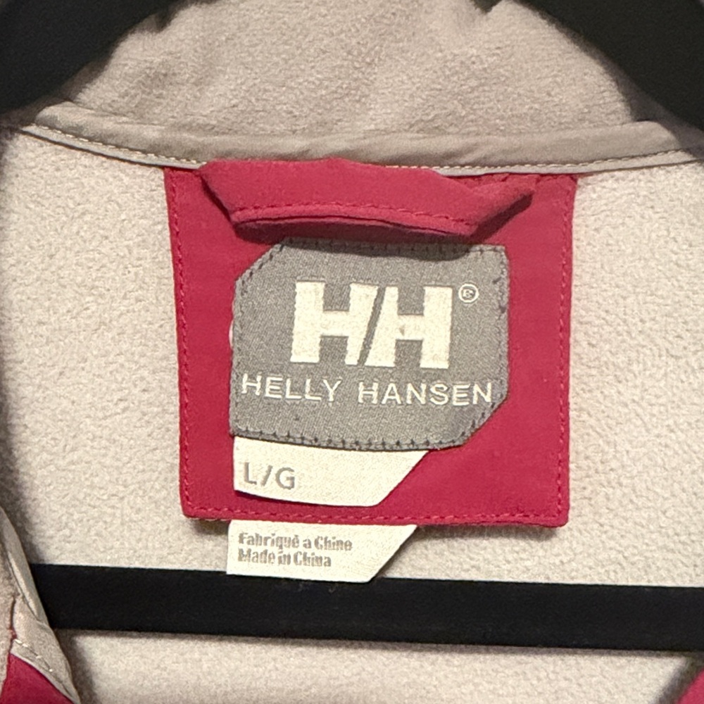 Helly Hansen Women's Maroon Softshell Jacket With… - image 2